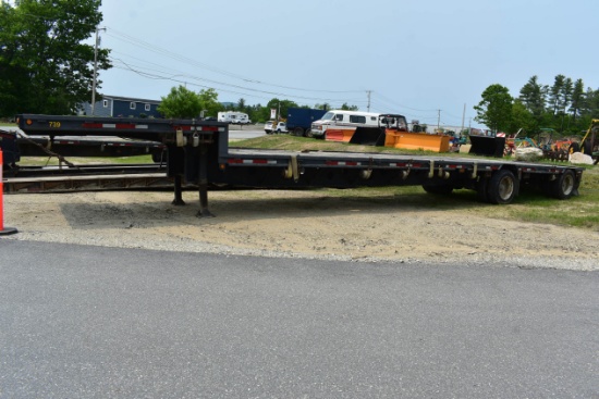 2000 48' Doonan double axle step deck trailer
