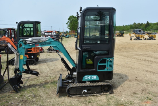 2024 AGT mini excavator, mod. QH13R