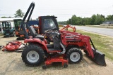 Massey Ferguson 1526 tractor with bucket