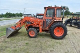Kubota L4200 GST 4WD diesel tractor with bucket