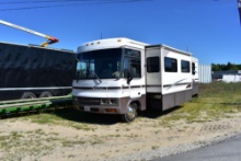 2000 Winnebago Adventurer RV camper