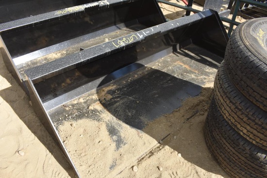 New 78" Swict skid steer bucket attachment