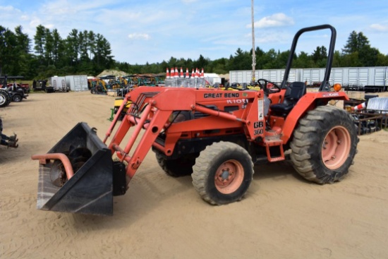 Kioti DK45 tractor with bucket