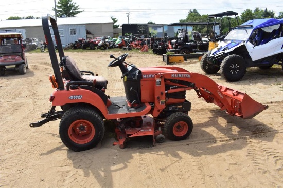 Kubota BX1860 tractor with mowing deck & bucket