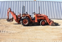 Kubota B2150 tracter with bucket & backhoe