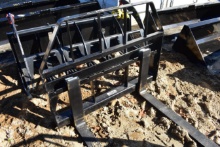 New 48" 3500lb pallet fork attachment