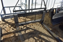 New 48" 3500lb pallet fork attachment