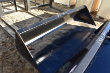 New Swict 84" skid steer bucket