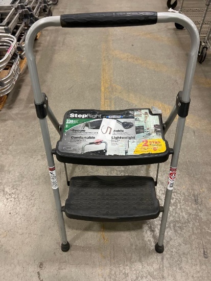 Werner Step Right Folding Step Ladder 2 step