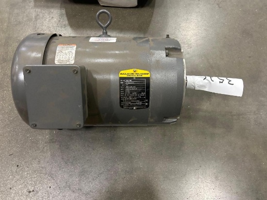 Baldor Reliance Industrial Motor 7.5 HP, Spec: 37A003S141