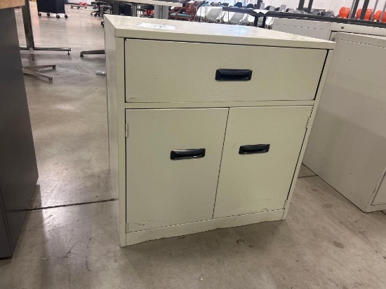 Filing Cabinet 3 Compartment 25" x 20" x 27"