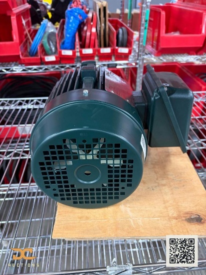 (3) Toshiba Industrial Motor