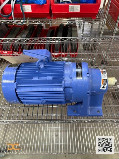 (2) Summitomo Drive Technologies Industrial Motor
