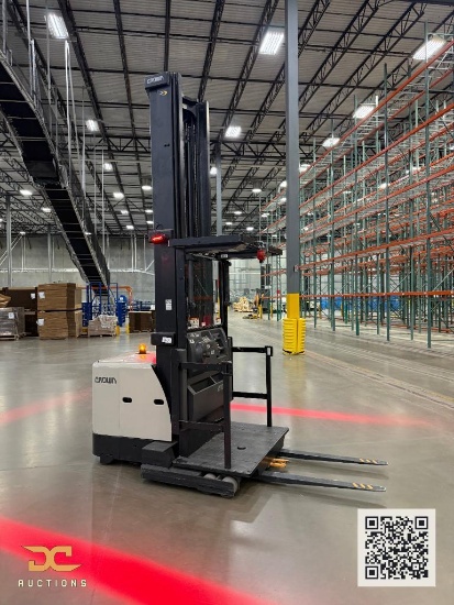 (1) 2012 Crown Order Picker SP3550H-30 *Battery Included*