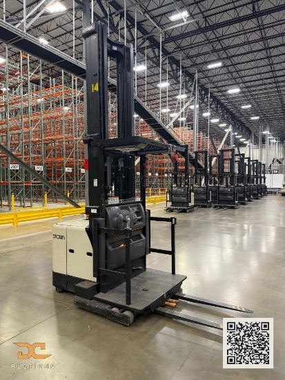 (1) 2012 Crown Order Picker SP3550H-30 *Battery Included*