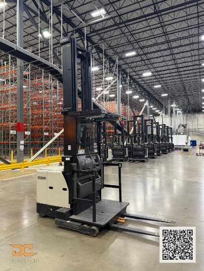 (1) 2012 Crown Order Picker SP3550H-30 *Battery Included*