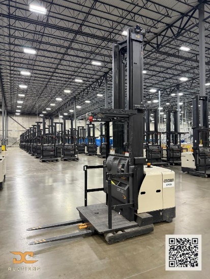 (1) 2013 Crown Order Picker SP3550H-30 *Battery Included*