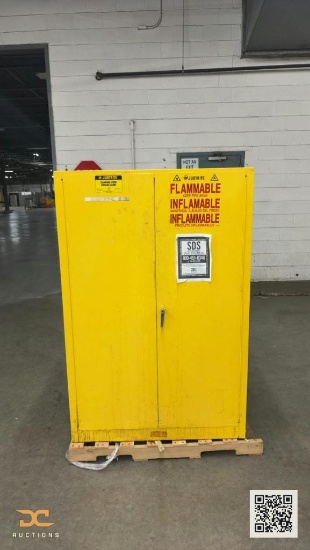 (1) Justrite Flammable Liquid Storage Cabinet - Double Door, Yellow