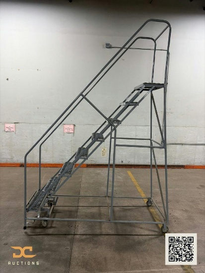 (1) Rolling Safety Ladder 8-Step Industrial Mobile Staircase with Handrails & Locking Casters