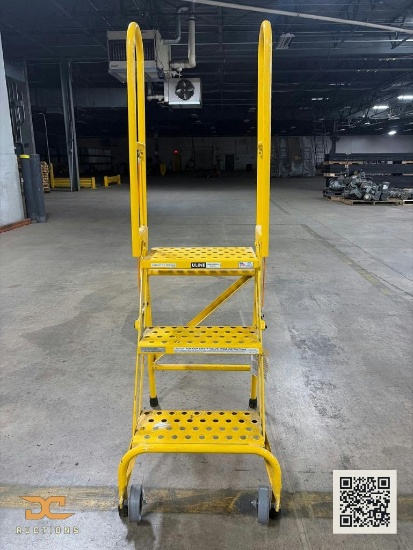 (1) Uline 3-Step Rolling Safety Ladder with Handrails Yellow Steel, Warehouse Rolling Ladder