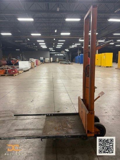 (1) Manual Hydraulic Walkie Stacker | Hand Pump Fork Lift Stacker