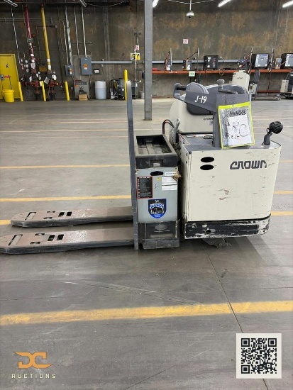 (1) 2019 Crown Electric Ride-On Pallet Jack / Power Pallet Truck - Unit J-19