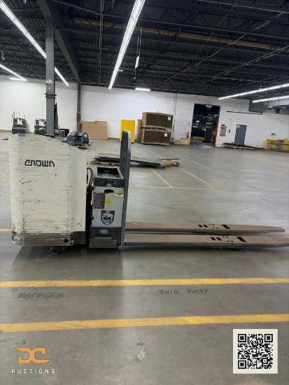 (1) 2019 Crown Walkie Rider