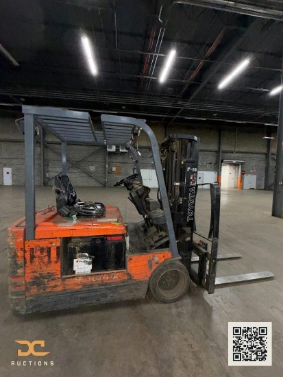 (1) 1996 Toyota 5FBE15 Electric Forklift