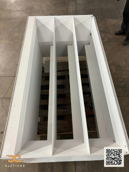 (1) Large White Painted Steel HVAC Air Distribution Plenum / Diffuser Box with Internal Baffles