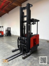(1) NEW 2022 Linde R15SXD Double Reach Truck -