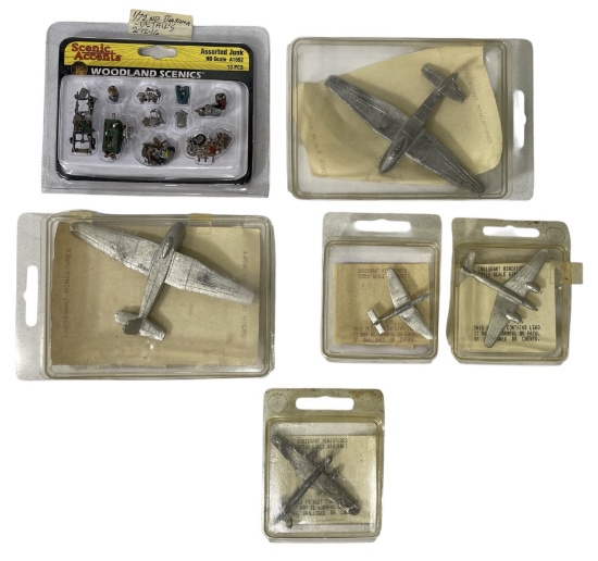Woodland Scenics Mini Figure and Scaled Aircraft Collection