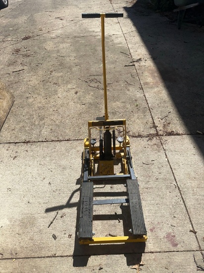ATV, Motorcycle Lift