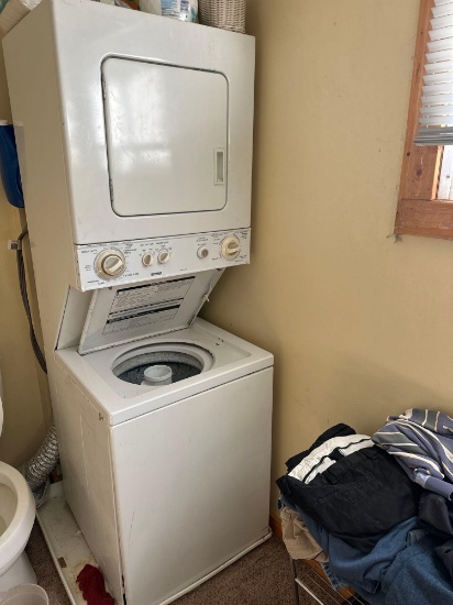 Kenmore Electric Laundry Center