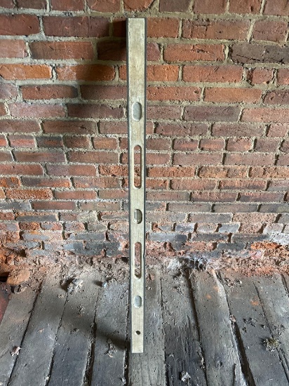 4' Brick Layer Level