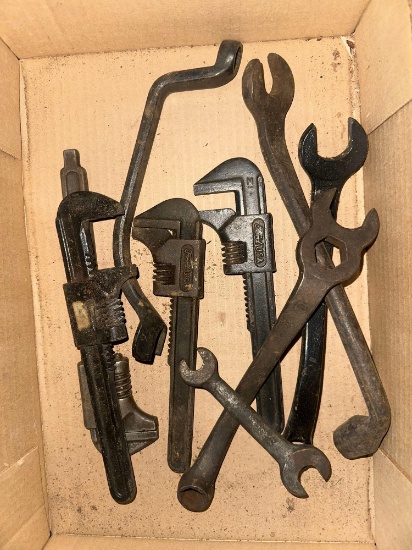 Flat of Ford Wrenches