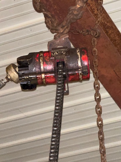 Pneumatic Chain Hoist - READ