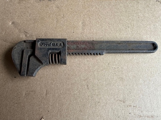 Ford F Wrench