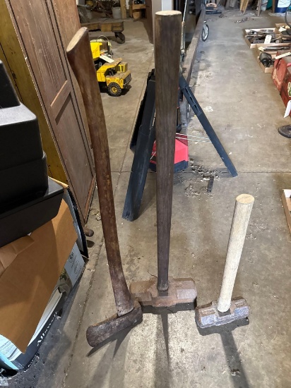 2 Sledge Hammers & Axe