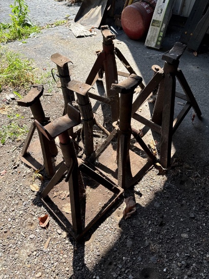 7 Heavy Duty Jack Stands
