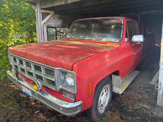1978 GMC 3/4 Ton Pickup Manual Transmission - Bed has been replaced
