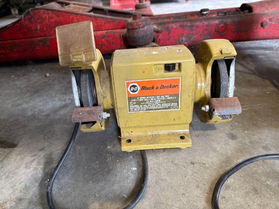 Black & Decker 5" Bench Grinder