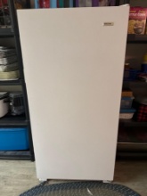 Kenmore 253.21042410 20.9 cu ft upright freezer, | Proxibid