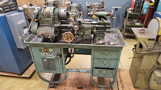 South Bend metal lathe, with 3 jaw chuck,