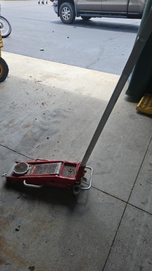 Craftsman 2 ton aluminum floor jack
