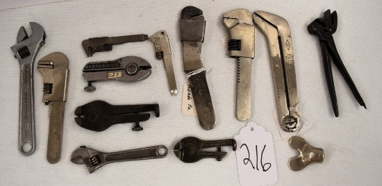 13 Small wrenches