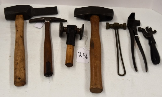 7 Hammers
