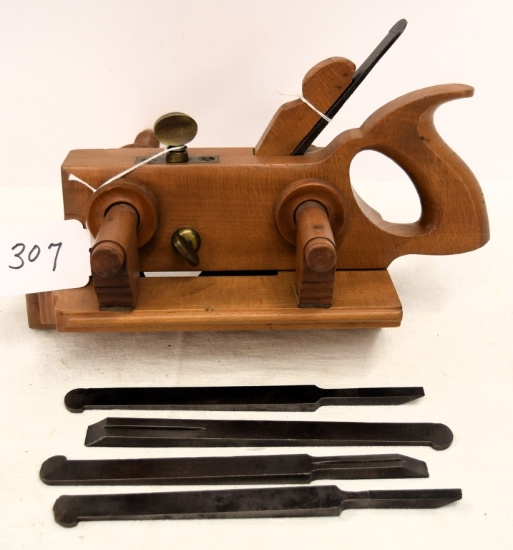 AC Bartlett plow plane w/5 irons