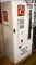 7 up LaCrosse EC81 pop machine, works,