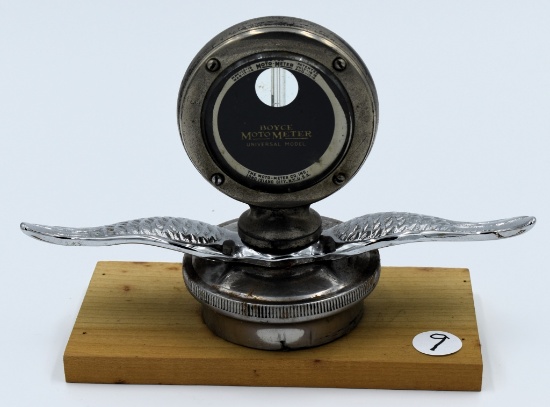 Boyce MotoMeter with wings and cap