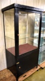 Metal and glass showcase, 64